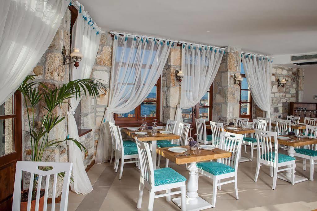 La Petra Hotel Izmir Exterior photo